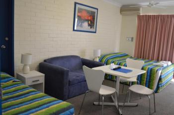 Tottenham Court Motel Main image